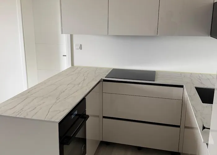 Appartamento Infinito, New Modern 73m2, Sea View *