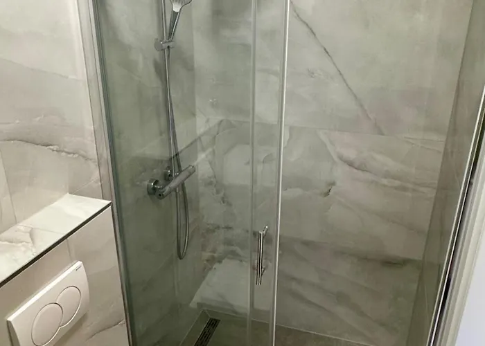 Infinito, New Modern 73m2, Sea View * ז'אבוריץ'